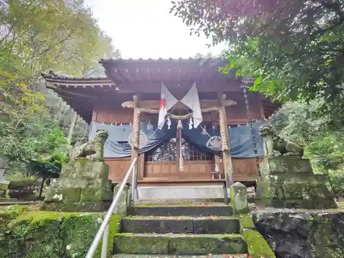 熊野神社の本殿・本堂