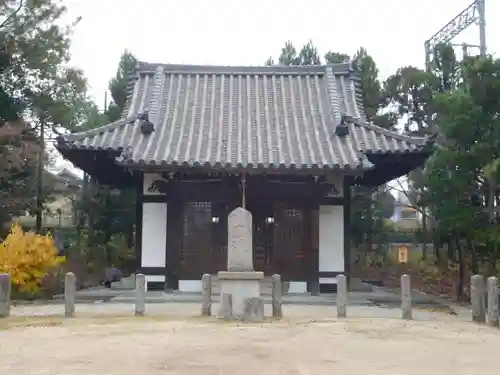 薬師寺の山門・神門