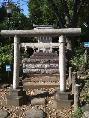 鳩森八幡神社の鳥居