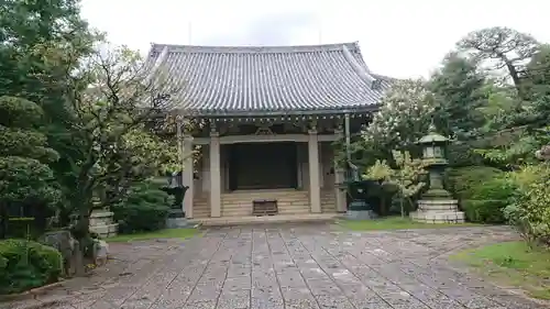 龍雲寺の本殿・本堂