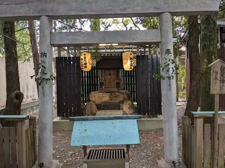 桑名宗社(春日神社)の{uncategorized: "未分類", other: "その他", undefined: "問題あり", building: "その他建物", grave: "お墓", sacred_gate: "鳥居", guardian: "狛犬", statue: "像", buddha: "仏像", history: "歴史", nature: "自然", garden: "庭園", animal: "動物", pagoda: "塔", temizu: "手水舎", mountain_gate: "山門・神門", sanctuary: "本殿・本堂", subordinate: "末社・摂社", art: "芸術", scenery: "景色", jizo: "地蔵", ema: "絵馬", goshuin: "御朱印", omikuji: "おみくじ", items: "授与品その他", amulet: "お守り", goshuincho: "御朱印帳", eats: "食事", festival: "お祭り", votive_dance: "神楽", shichigosan: "七五三参", wedding: "結婚式", experience: "体験その他", initially: "初詣", around: "周辺", anti_infection: "感染症対策"}