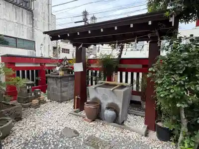 神明神社の{uncategorized: "未分類", other: "その他", undefined: "問題あり", building: "その他建物", grave: "お墓", sacred_gate: "鳥居", guardian: "狛犬", statue: "像", buddha: "仏像", history: "歴史", nature: "自然", garden: "庭園", animal: "動物", pagoda: "塔", temizu: "手水舎", mountain_gate: "山門・神門", sanctuary: "本殿・本堂", subordinate: "末社・摂社", art: "芸術", scenery: "景色", jizo: "地蔵", ema: "絵馬", goshuin: "御朱印", omikuji: "おみくじ", items: "授与品その他", amulet: "お守り", goshuincho: "御朱印帳", eats: "食事", festival: "お祭り", votive_dance: "神楽", shichigosan: "七五三参", wedding: "結婚式", experience: "体験その他", initially: "初詣", around: "周辺", anti_infection: "感染症対策"}