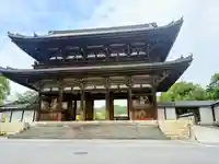 仁和寺の山門・神門