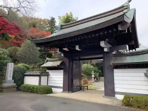 福昌寺の山門