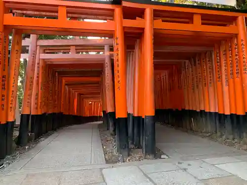 伏見稲荷大社の鳥居