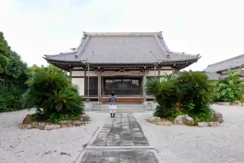 亀鶴院の本殿・本堂