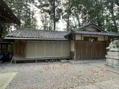 大寳神社の{uncategorized: "未分類", other: "その他", undefined: "問題あり", building: "その他建物", grave: "お墓", sacred_gate: "鳥居", guardian: "狛犬", statue: "像", buddha: "仏像", history: "歴史", nature: "自然", garden: "庭園", animal: "動物", pagoda: "塔", temizu: "手水舎", mountain_gate: "山門・神門", sanctuary: "本殿・本堂", subordinate: "末社・摂社", art: "芸術", scenery: "景色", jizo: "地蔵", ema: "絵馬", goshuin: "御朱印", omikuji: "おみくじ", items: "授与品その他", amulet: "お守り", goshuincho: "御朱印帳", eats: "食事", festival: "お祭り", votive_dance: "神楽", shichigosan: "七五三参", wedding: "結婚式", experience: "体験その他", initially: "初詣", around: "周辺", anti_infection: "感染症対策"}