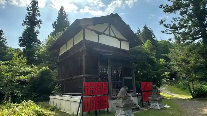 日本芸能神社(山形県)