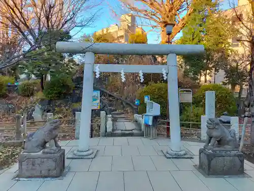 鳩森八幡神社の末社・摂社