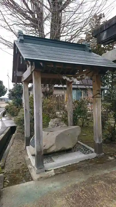 大崎八幡神社の手水舎
