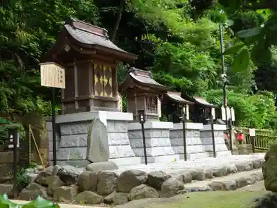 師岡熊野神社の末社・摂社