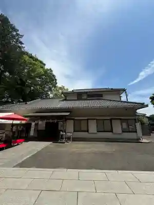 相模国総社六所神社の{uncategorized: "未分類", other: "その他", undefined: "問題あり", building: "その他建物", grave: "お墓", sacred_gate: "鳥居", guardian: "狛犬", statue: "像", buddha: "仏像", history: "歴史", nature: "自然", garden: "庭園", animal: "動物", pagoda: "塔", temizu: "手水舎", mountain_gate: "山門・神門", sanctuary: "本殿・本堂", subordinate: "末社・摂社", art: "芸術", scenery: "景色", jizo: "地蔵", ema: "絵馬", goshuin: "御朱印", omikuji: "おみくじ", items: "授与品その他", amulet: "お守り", goshuincho: "御朱印帳", eats: "食事", festival: "お祭り", votive_dance: "神楽", shichigosan: "七五三参", wedding: "結婚式", experience: "体験その他", initially: "初詣", around: "周辺", anti_infection: "感染症対策"}