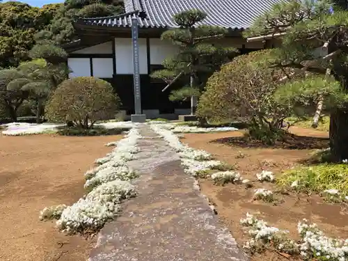 広幢院の庭園