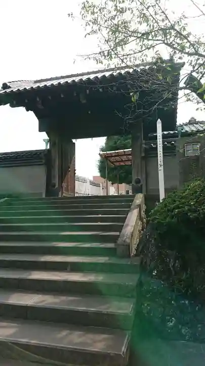 泉岳寺の山門・神門