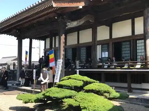 明願寺の本殿