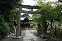 智積院妙見堂の鳥居