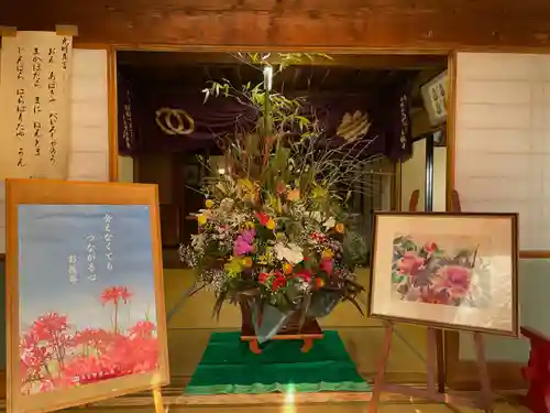 龍願寺の本殿・本堂