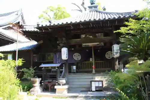 志度寺の本殿・本堂