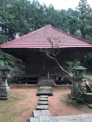 薬師堂の本殿・本堂