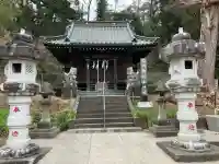 杉山神社の{uncategorized: "未分類", other: "その他", undefined: "問題あり", building: "その他建物", grave: "お墓", sacred_gate: "鳥居", guardian: "狛犬", statue: "像", buddha: "仏像", history: "歴史", nature: "自然", garden: "庭園", animal: "動物", pagoda: "塔", temizu: "手水舎", mountain_gate: "山門・神門", sanctuary: "本殿・本堂", subordinate: "末社・摂社", art: "芸術", scenery: "景色", jizo: "地蔵", ema: "絵馬", goshuin: "御朱印", omikuji: "おみくじ", items: "授与品その他", amulet: "お守り", goshuincho: "御朱印帳", eats: "食事", festival: "お祭り", votive_dance: "神楽", shichigosan: "七五三参", wedding: "結婚式", experience: "体験その他", initially: "初詣", around: "周辺", anti_infection: "感染症対策"}