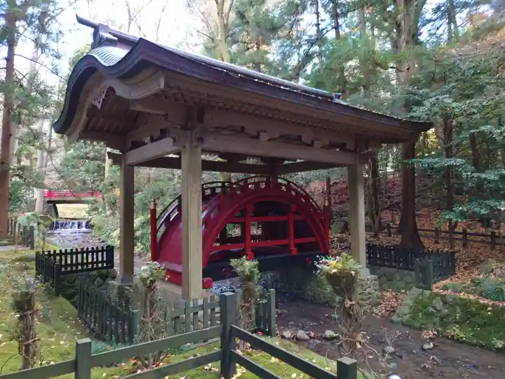 彌彦神社の庭園