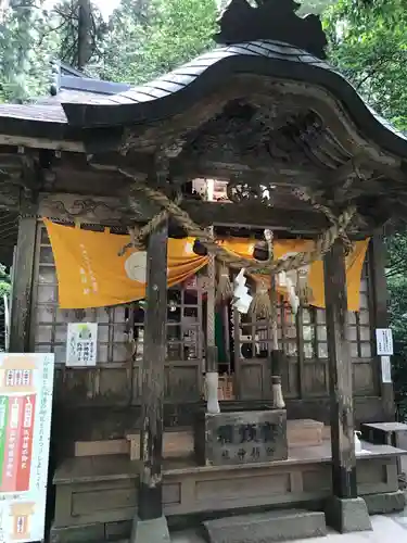 金持神社の本殿・本堂