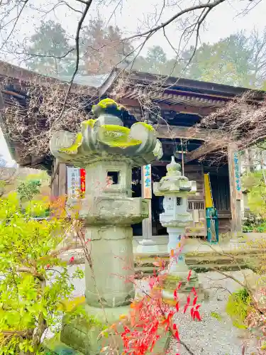 岩之上堂の{uncategorized: "未分類", other: "その他", undefined: "問題あり", building: "その他建物", grave: "お墓", sacred_gate: "鳥居", guardian: "狛犬", statue: "像", buddha: "仏像", history: "歴史", nature: "自然", garden: "庭園", animal: "動物", pagoda: "塔", temizu: "手水舎", mountain_gate: "山門・神門", sanctuary: "本殿・本堂", subordinate: "末社・摂社", art: "芸術", scenery: "景色", jizo: "地蔵", ema: "絵馬", goshuin: "御朱印", omikuji: "おみくじ", items: "授与品その他", amulet: "お守り", goshuincho: "御朱印帳", eats: "食事", festival: "お祭り", votive_dance: "神楽", shichigosan: "七五三参", wedding: "結婚式", experience: "体験その他", initially: "初詣", around: "周辺", anti_infection: "感染症対策"}