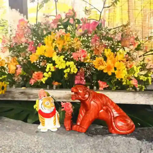 彌彦神社　(伊夜日子神社)の手水舎