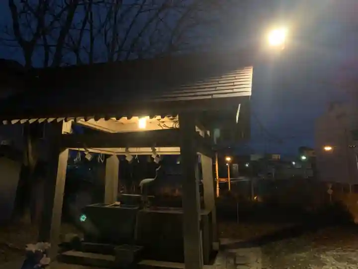 釧路一之宮 厳島神社の手水舎