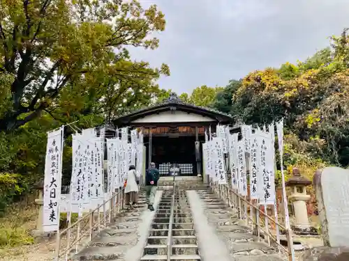 八事山 興正寺の末社・摂社