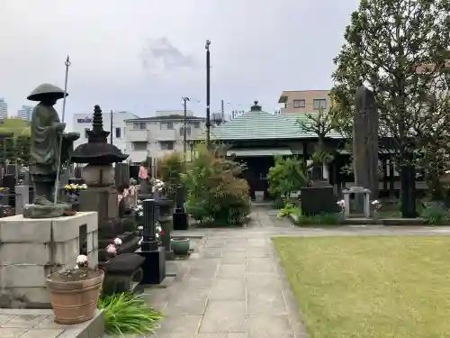金藏院の{uncategorized: "未分類", other: "その他", undefined: "問題あり", building: "その他建物", grave: "お墓", sacred_gate: "鳥居", guardian: "狛犬", statue: "像", buddha: "仏像", history: "歴史", nature: "自然", garden: "庭園", animal: "動物", pagoda: "塔", temizu: "手水舎", mountain_gate: "山門・神門", sanctuary: "本殿・本堂", subordinate: "末社・摂社", art: "芸術", scenery: "景色", jizo: "地蔵", ema: "絵馬", goshuin: "御朱印", omikuji: "おみくじ", items: "授与品その他", amulet: "お守り", goshuincho: "御朱印帳", eats: "食事", festival: "お祭り", votive_dance: "神楽", shichigosan: "七五三参", wedding: "結婚式", experience: "体験その他", initially: "初詣", around: "周辺", anti_infection: "感染症対策"}