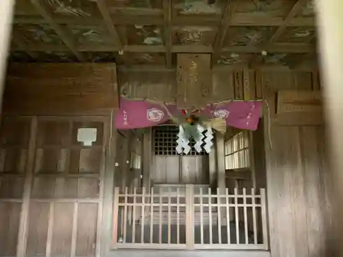 白山神社の本殿・本堂