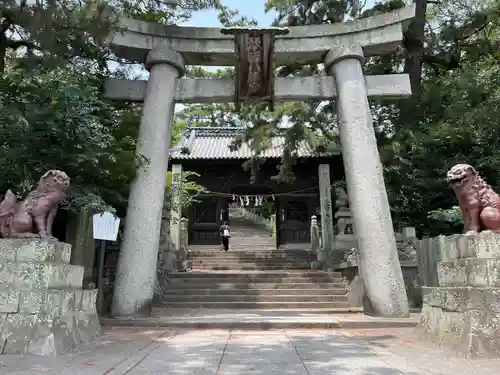 琴彈八幡宮の鳥居