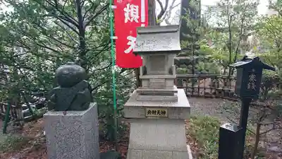 亀ケ池八幡宮の末社・摂社