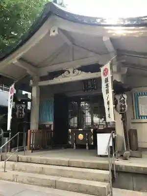 銀杏岡八幡神社の本殿・本堂