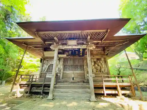 大蔵寺の本殿・本堂