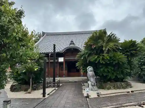 曹源寺の本殿