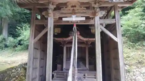 味間熊野神社の本殿・本堂