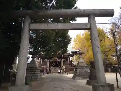 諏訪神社の鳥居
