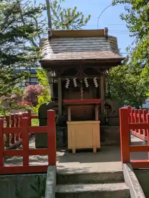 亀田八幡宮の{uncategorized: "未分類", other: "その他", undefined: "問題あり", building: "その他建物", grave: "お墓", sacred_gate: "鳥居", guardian: "狛犬", statue: "像", buddha: "仏像", history: "歴史", nature: "自然", garden: "庭園", animal: "動物", pagoda: "塔", temizu: "手水舎", mountain_gate: "山門・神門", sanctuary: "本殿・本堂", subordinate: "末社・摂社", art: "芸術", scenery: "景色", jizo: "地蔵", ema: "絵馬", goshuin: "御朱印", omikuji: "おみくじ", items: "授与品その他", amulet: "お守り", goshuincho: "御朱印帳", eats: "食事", festival: "お祭り", votive_dance: "神楽", shichigosan: "七五三参", wedding: "結婚式", experience: "体験その他", initially: "初詣", around: "周辺", anti_infection: "感染症対策"}