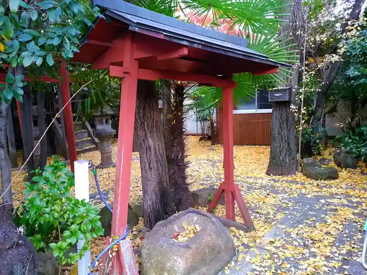 外土居神社の手水舎