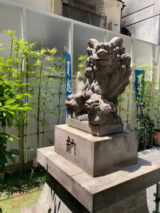 烏森神社の狛犬