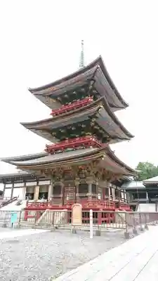 成田山新勝寺の塔
