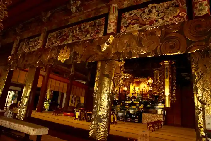 光明寺の本殿・本堂