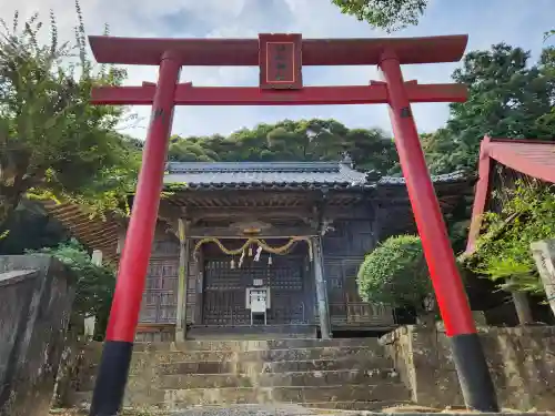 龍光寺の末社