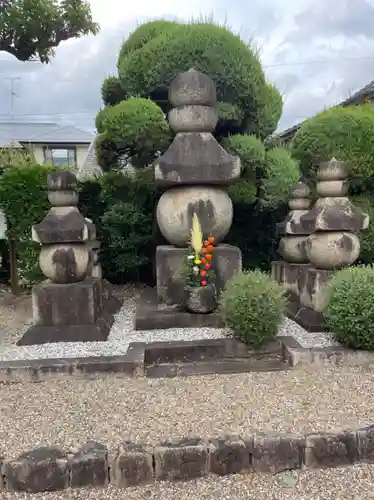 西琳寺の塔