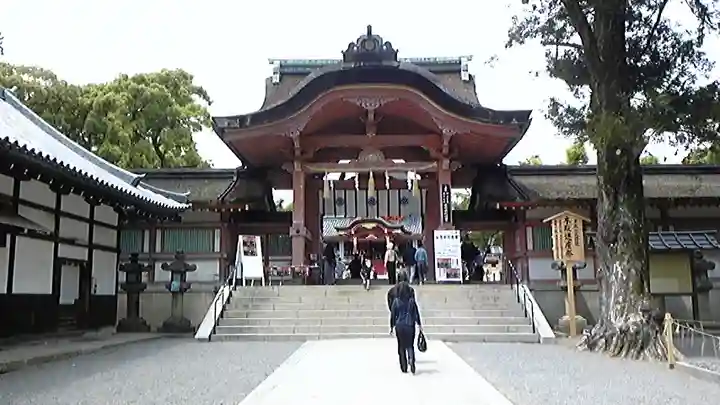 石清水八幡宮の山門・神門