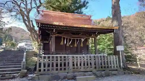 諏訪大社上社前宮の末社・摂社