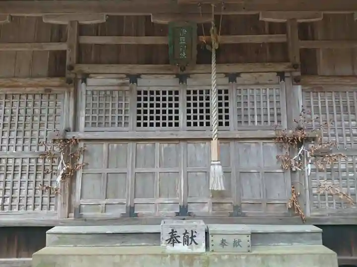 伊豆神社の本殿・本堂