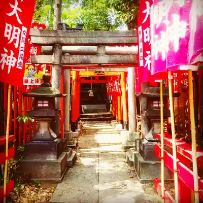 諏訪神社の鳥居